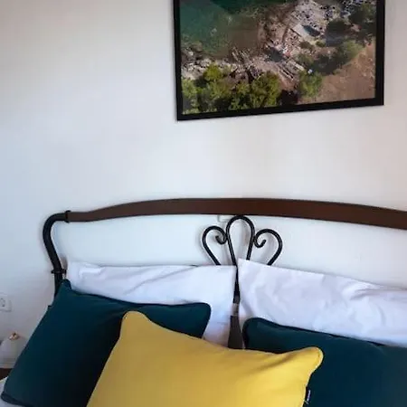 Apartament House Demetra